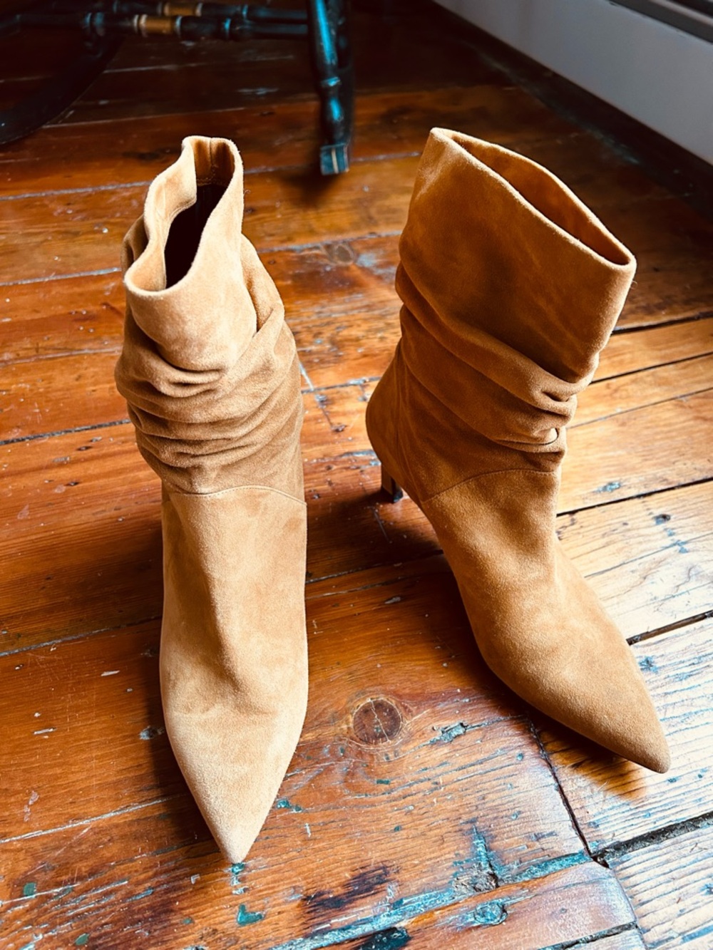 Stuart Weitzman sexy slouch bootie size 10